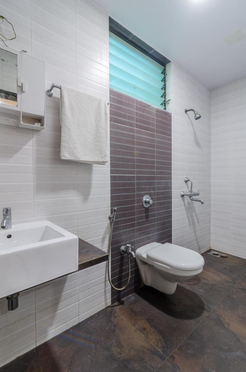 Hotel Sharda Мумбаи Экстерьер фото